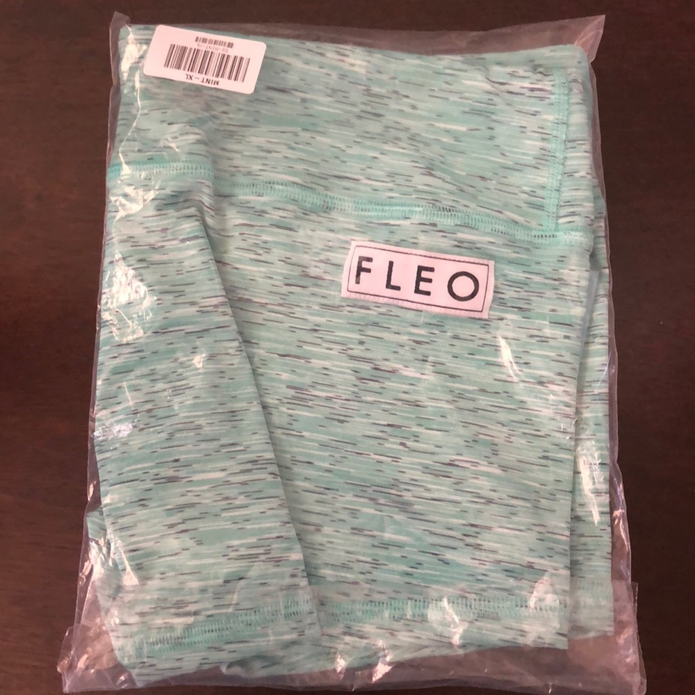 Mint Fleo Shorts XL